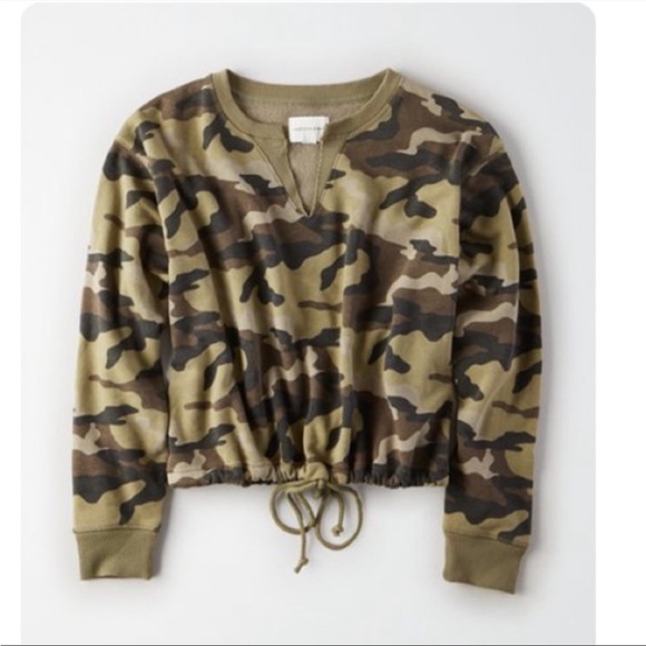 AE crewneck top - Picture 1 of 7